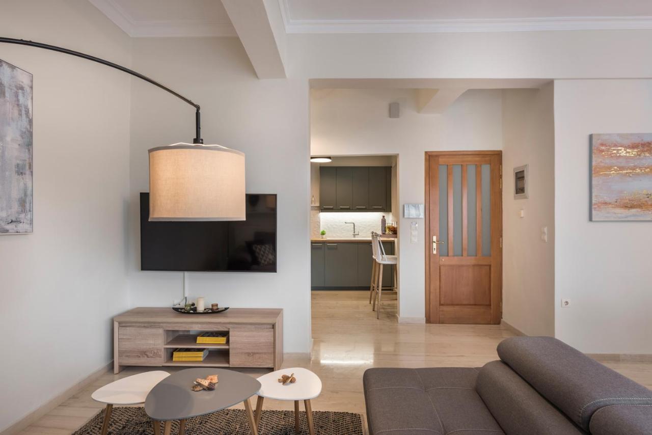 Old Harbor Apartment Luxury Living Chania Ханя Екстериор снимка